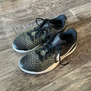 Kobe Basketball Shoes